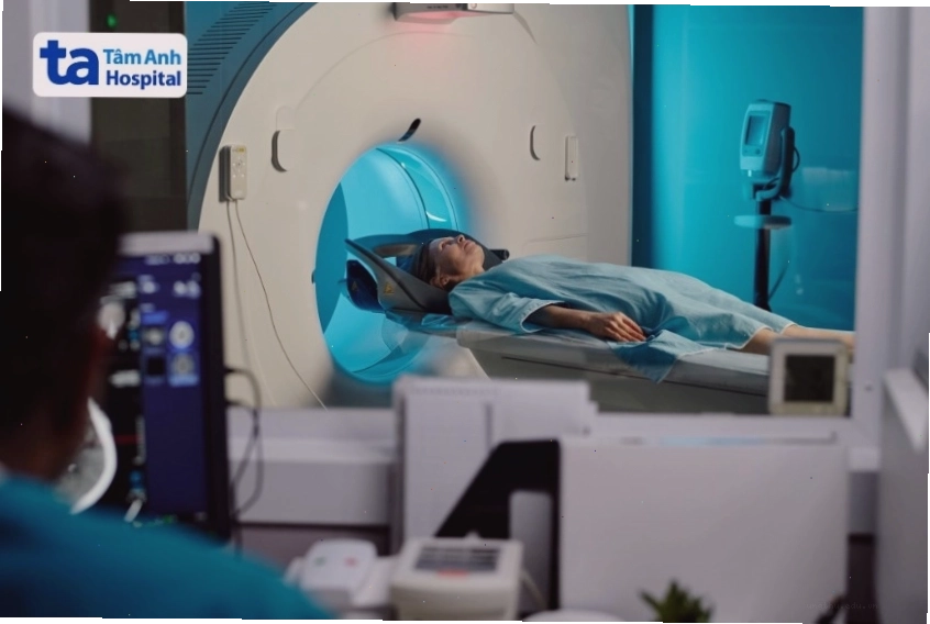 Hình ảnh chụp CT toàn thân cho thấy cấu trúc bên trong cơ thể