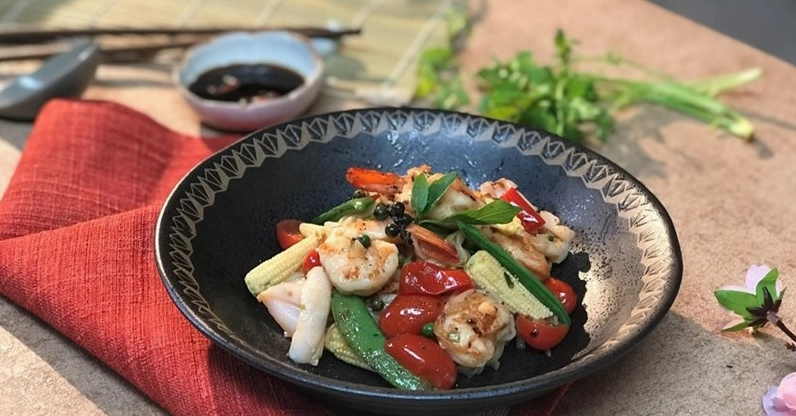 Mì tôm có gây ung thư không? Giải mã tin đồn từ chuyên gia