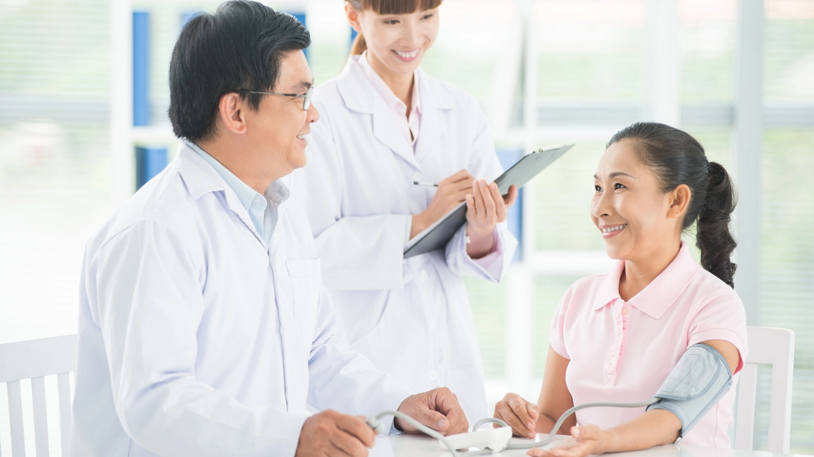 Tầm soát ung thư bao nhiêu tiền? Bảng giá chi tiết tại 6 cơ sở uy tín ở TP.HCM