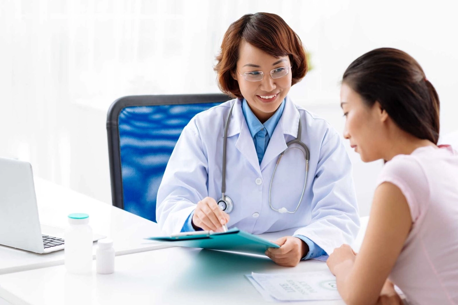 Ung thư cổ tử cung có di truyền không và những điều cần biết